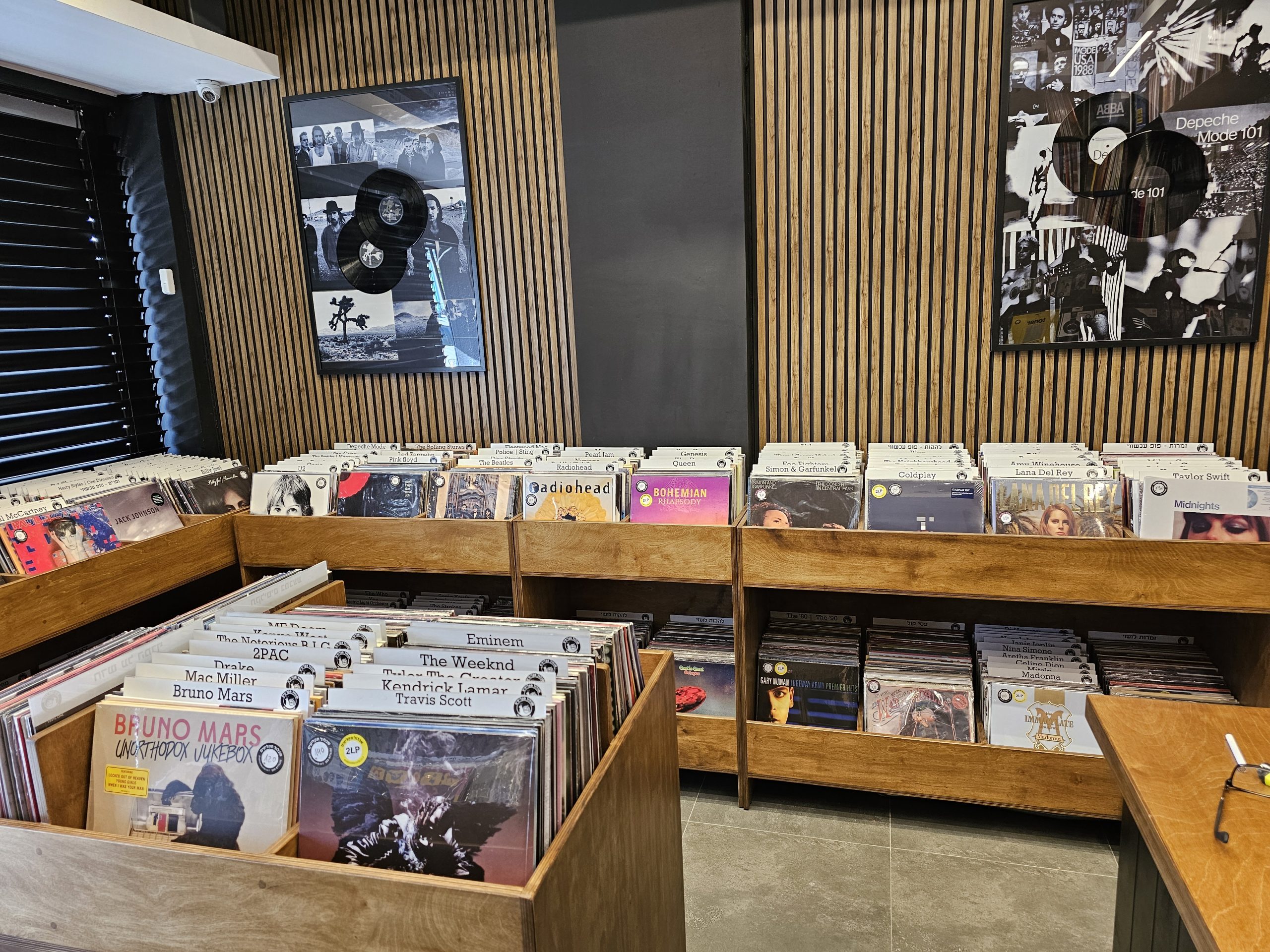 STORE7